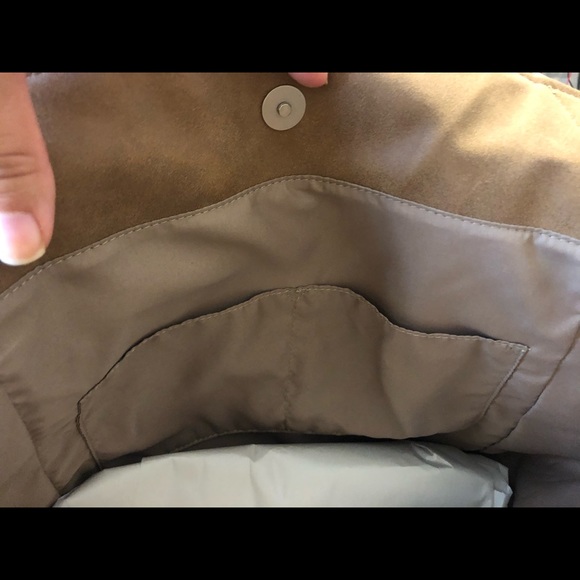 Relic Tan Bag - Picture 9 of 9